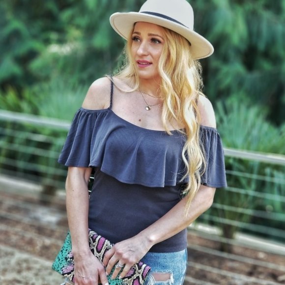 CASUAL DOLLZ Charcoal Gray Off Shoulder Top - Picture 2 of 4